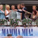 Möt Talangerna: En Djupgående Titt på Rollistan för Mamma Mia! Filmen