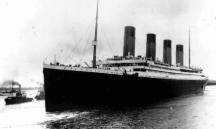 Titanic: En detaljerad utforskning av historiens mest ökända fartyg
