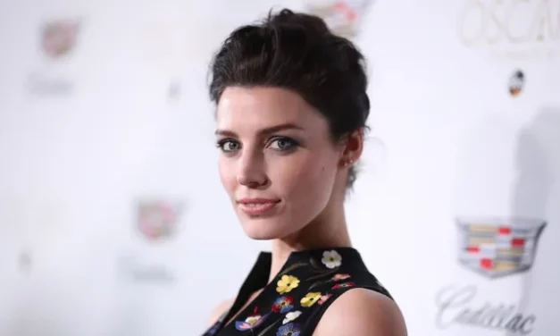 Allt om: Jessica Paré