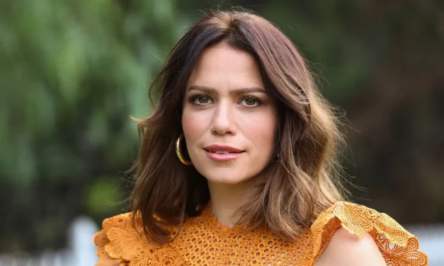 Allt om: Bethany Joy Lenz